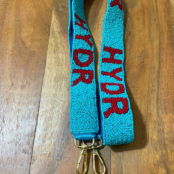 Accessories - ❤️🎉RESTOCK!! Ole Miss Rebels HYDR Beaded Purse Strap